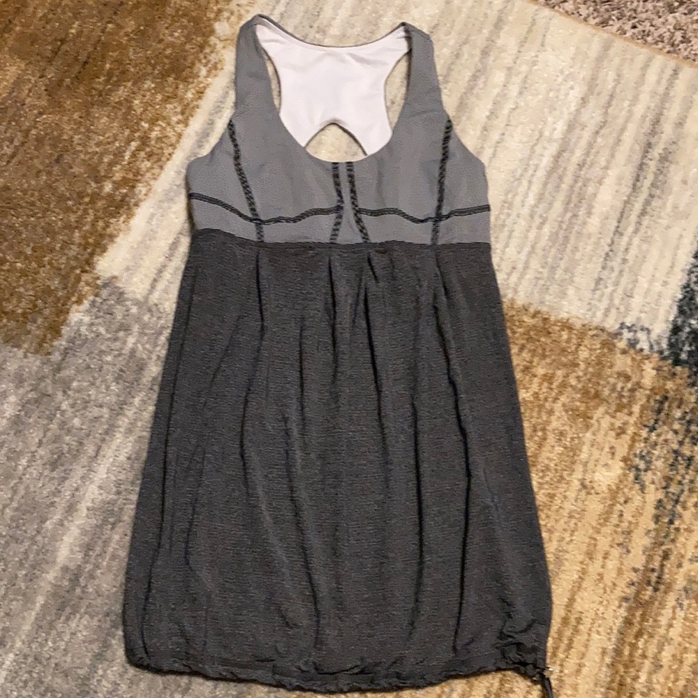 Lululemon Tank Size 6 Women’s